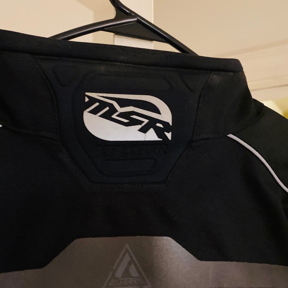 MSR motorcycle jacket - Picture 3 of 6